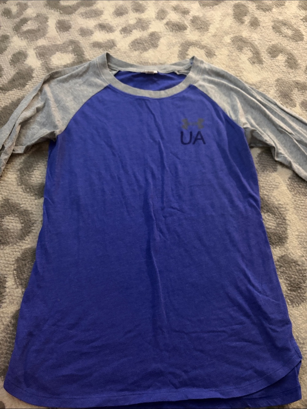 Under Armour Men’s Royal Blue and Light Gray Raglan Long Sleeve Tee